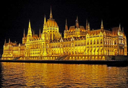 budapest at night parliament at night ship passage