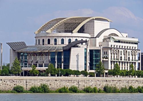 budapest new theater südstadt