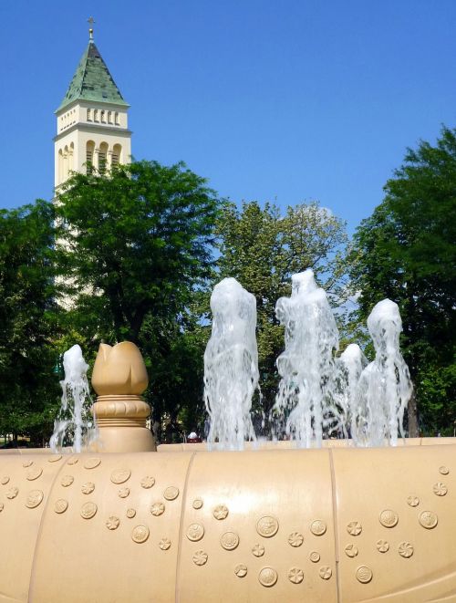 budapest hungary fountain