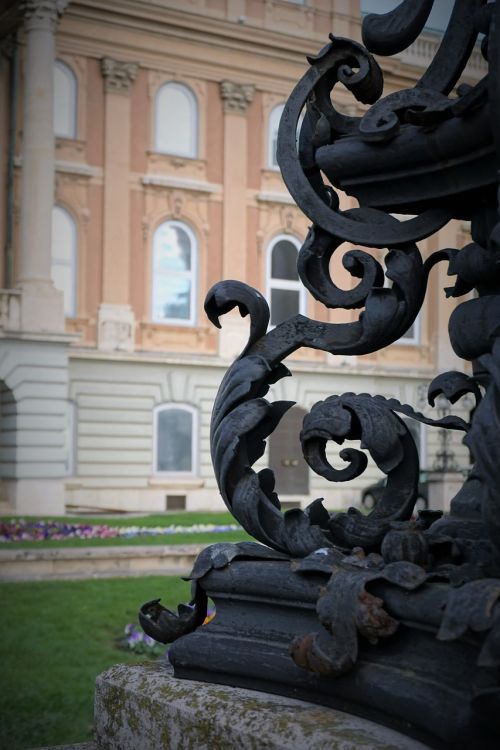 budapest lamppost castle