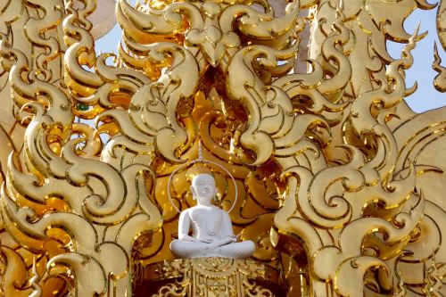 buddah wat rong khun temple