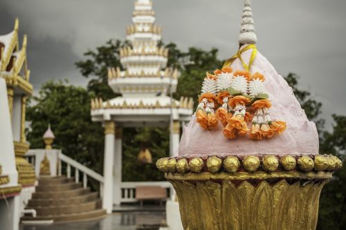 buddha thailand ubolratana