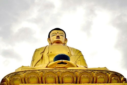buddha  statue  swayambhunath