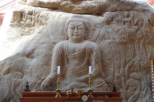 buddha stone daeheungsa