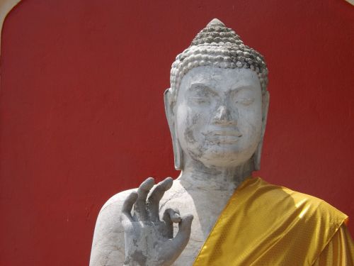 buddha dvaravati phra pathom chedi nakhon sawan
