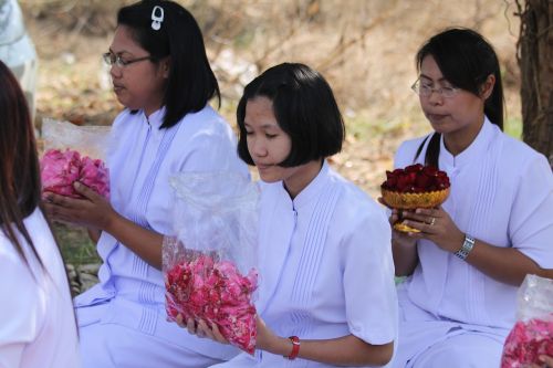 buddhists women female