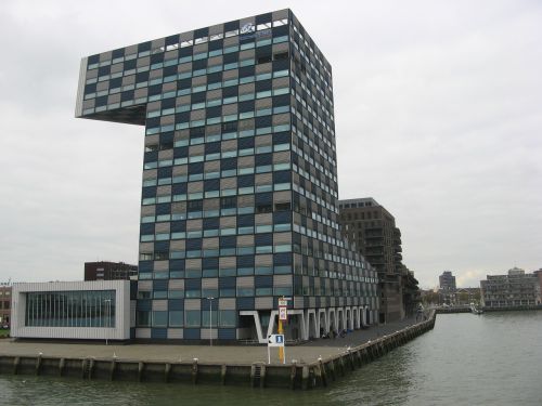 rotterdam building architecture