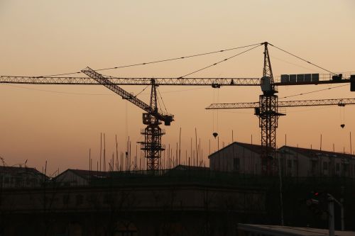 building background crane