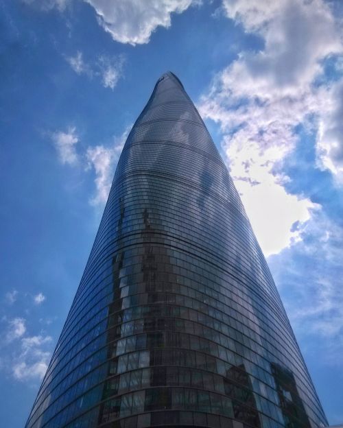 building shanghai tower optimus prime