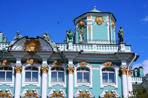 building palace ornate