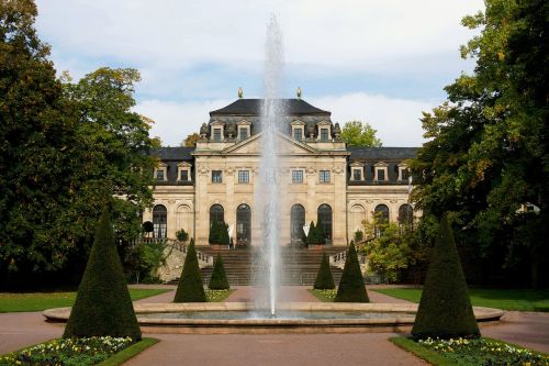 building architecture fountain