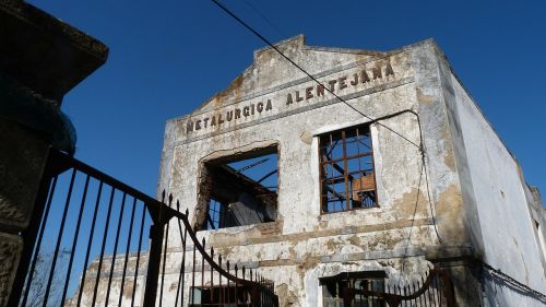 building facade factory