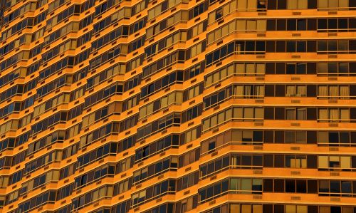 building windows orange