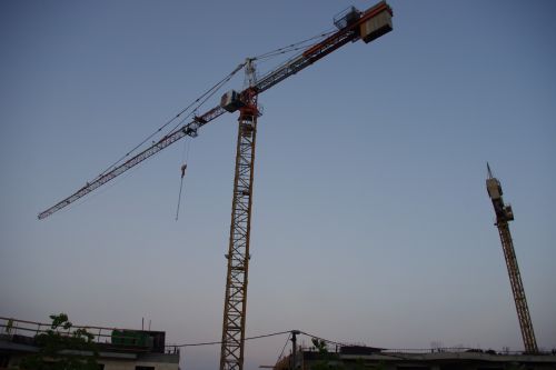 Building Cranes