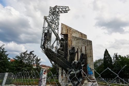 bulgaria sofia sculpture