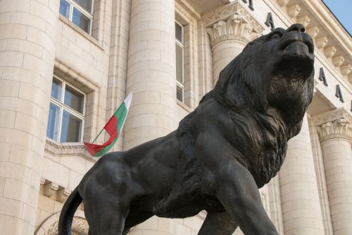 bulgaria the statue of lion
