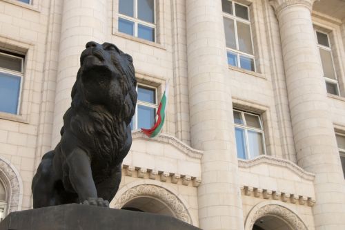 bulgaria the statue of lion