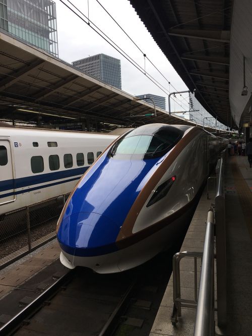 bullet train e7・w7 hokuriku shinkansen