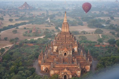 burma temple balloon