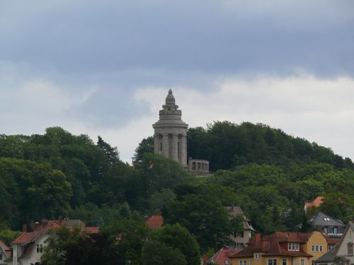 burschenschaft memorial eisenach monument