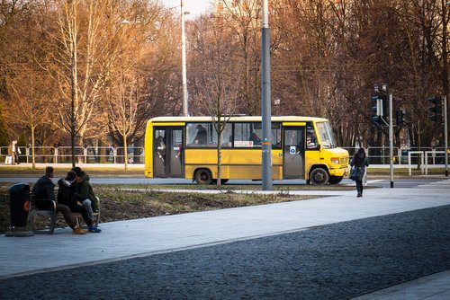 bus  yellow  life
