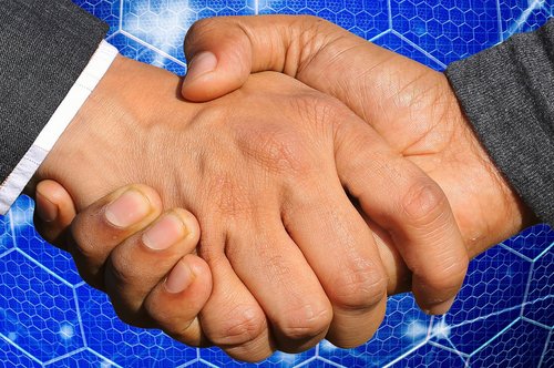 business  agreement  handshake