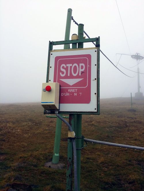 button stop fog