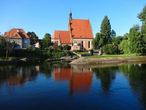 bydgoszcz cathedral waterfront