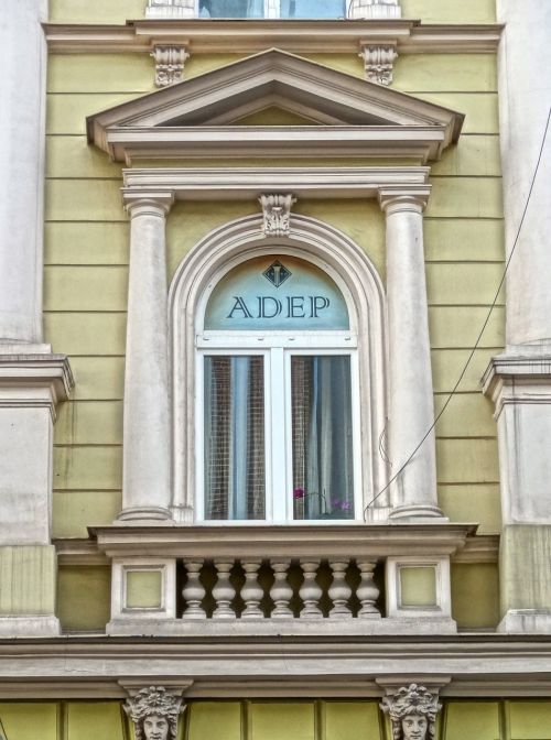 bydgoszcz window facade