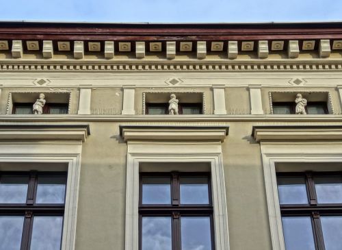 bydgoszcz facade windows