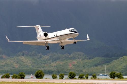 c-20g gulfstream aircraft private jet landing