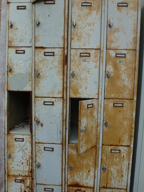 cabinet  locker  rusty