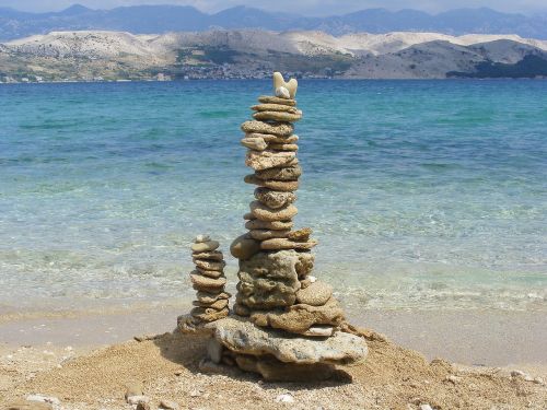 cairn beach stone turrets