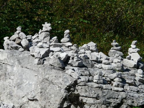 cairn stones turret
