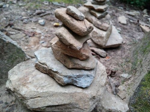 cairns stones stack