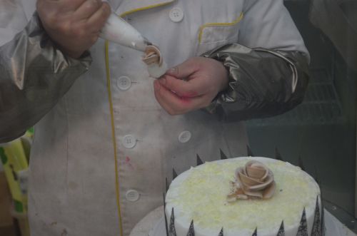 Cake Decorating