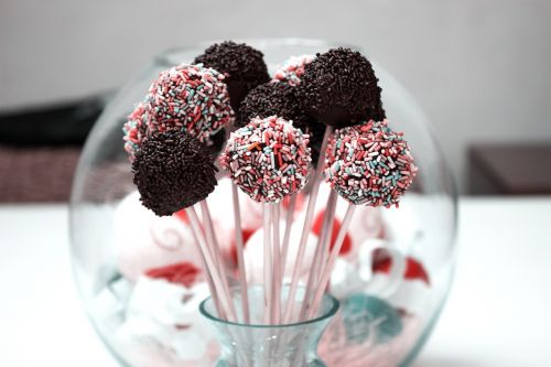 cake pops candies chocolate