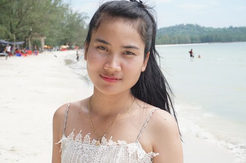 cambodia  kid  sea