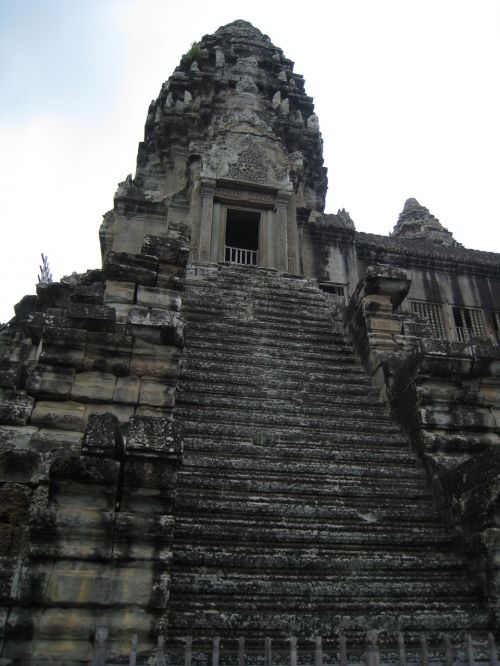 cambodia wu at angkor wat ladder