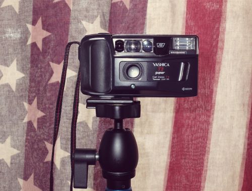 camera analog yashica