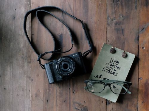 camera notebook glasses