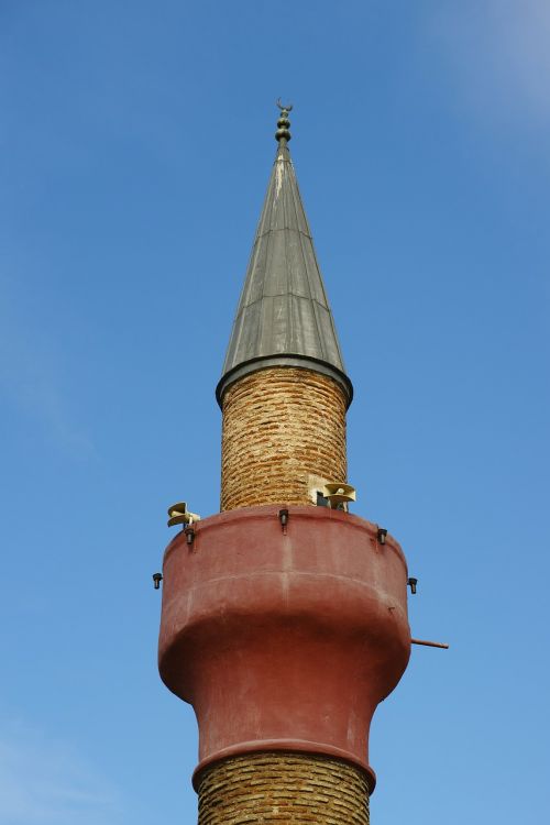 cami minaret aesthetics