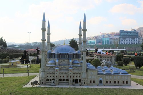 cami  the minarets  istanbul