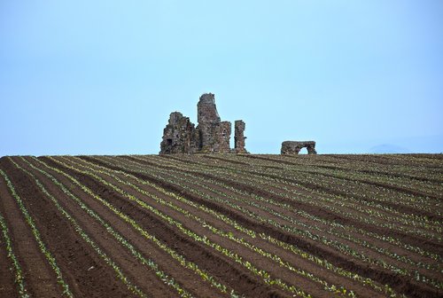 campaign  castle  ruins