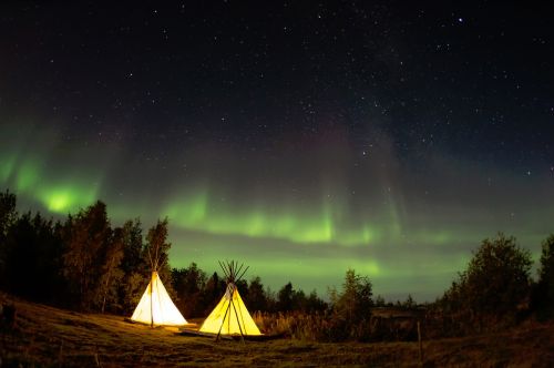 camping night stars