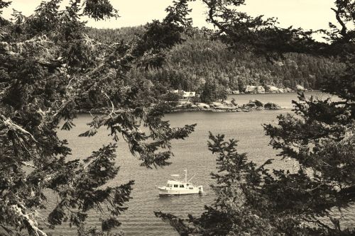 canada boat lake