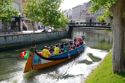 canal boat aveiro