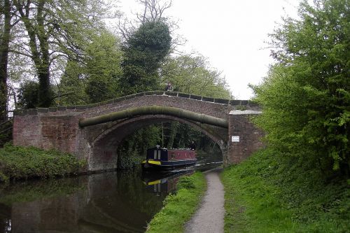 canal bridge footpath