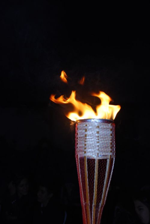 candela fire campfire