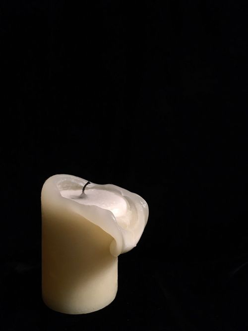 candle black white